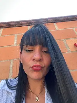 LuxeBrunetteXXX - PLAY PUSSY CLOSE UP!! BE QUIET! 🤫🫣