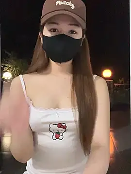 My_Melodyy - Make me pussy cum in public garden 🪴 😈