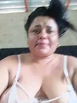 Dirty-violeta_19 - Dileo en el culo