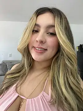 Cloee_Rainbow1 - Rub clitoris with my fingers for 1min 😈