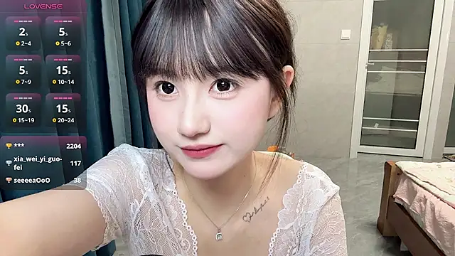 Duoduo-000 - 小黑粉舔我屁股