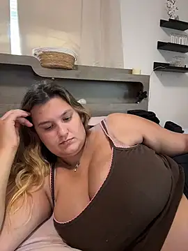 Latinamommy26 - LT controls my lush W tits out 3 min