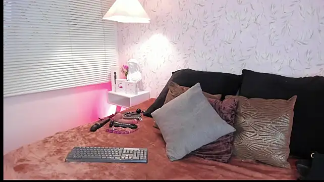 Natasha_Brm - spank ass x5