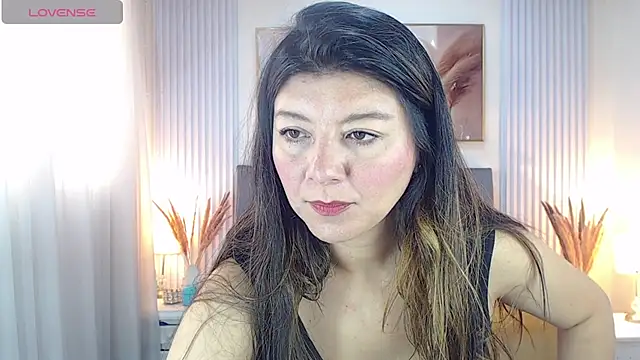 Hade_smt - oil show on my breasts