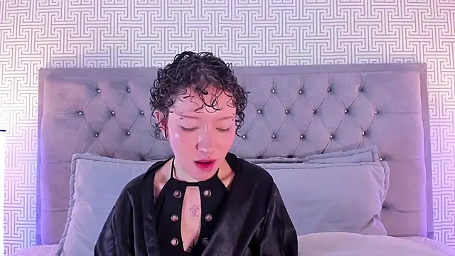 NohaCooper's Live XXX Chat