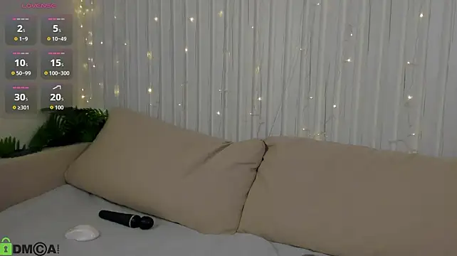 Anneta_Hart - Pinch nipples