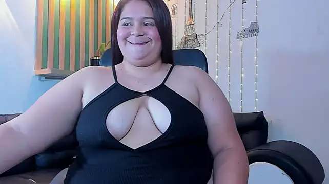 Laura_br1 - spank ass 5