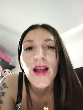 Tina_sussy - clamps on my nipples