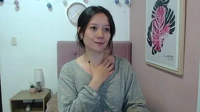 Lanna_1878 - play pussy close