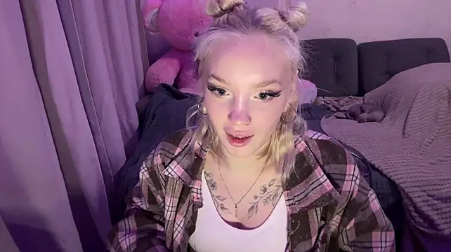 Amirarerrette - cute wink <33