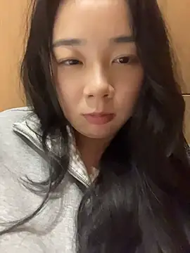 Luna-girl - 搭讪男人在他面前自慰勾引他