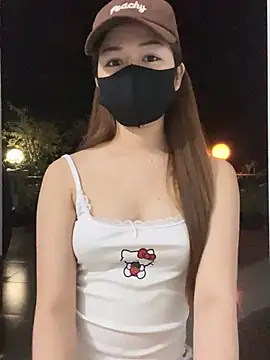 My_Melodyy - Make me pussy cum in public garden 🪴 😈