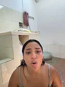 MeggyMae_ - show asshole in doggy