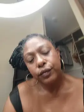Jazmin43 - Squirt