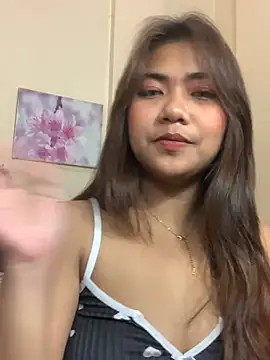 YaraSmith - naked for 5 minutes 😜💦