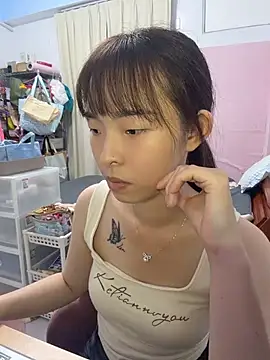 Peachyu - 開表演換情趣衣服慰慰玩玩具