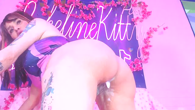 JakelineKitty - heel in as