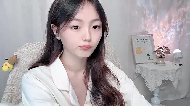 Wenwen8888 - 想做一条鱼 这样不开心也就只有七秒