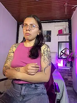 Karlamorris_ - Fancy a look at my boobs?