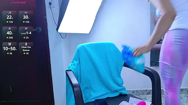 Miley_Lugo - DEEPTHROAT BLOWJOB 😈