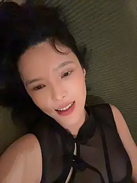 Mengmeng808 - 脱掉内裤叼嘴上
