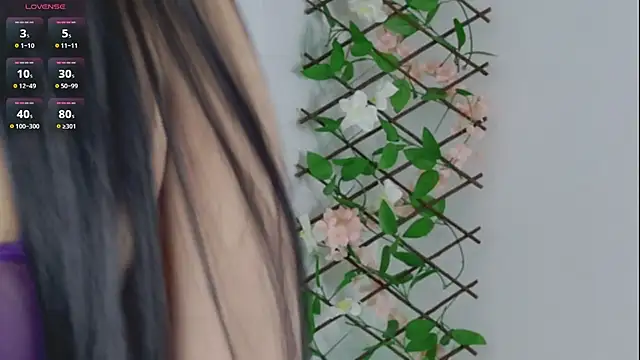 VioletBlacke_