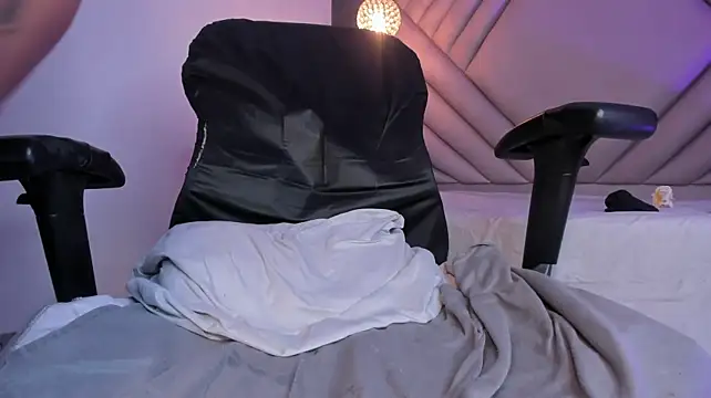 Venus_Williams_ - DOMI IN PUSSY MAKE ME SQUIRT!! 🥰😈😼