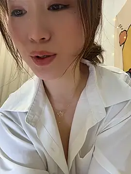 Dian-Sex - 带上乳夹并M腿展示（文明调教不白嫖，从你开始）