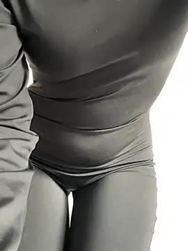 Joa_2289 - Quítese una prenda