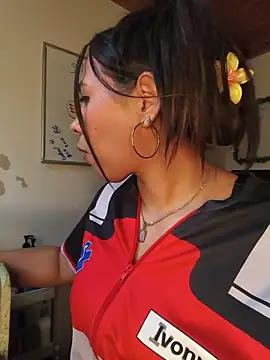 Ivon_C - FINGERS IN PUSSY+CREAMPIE+240SEG LUSH🌸