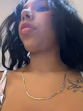 Rosita_rousse - show my asshole + spanks