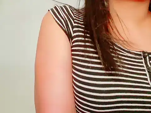 MojaditPussy - domi en mi clitoris y squirting chorro,
