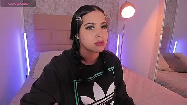 SophiiaGarcia__ - Rub the pantie