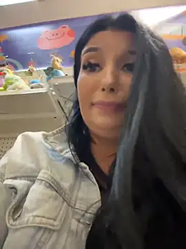 Tisha_Busty - SKIRT+TOP OFF+WALKING BETWEEN SHELF risk
