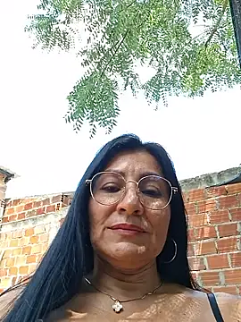 Maturexxxnaughty - A stranger grabs my pussy on the street.