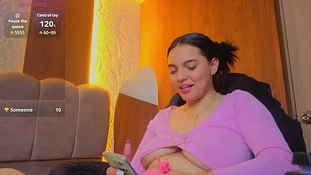 Julietha_Foxter_v - naked twerking