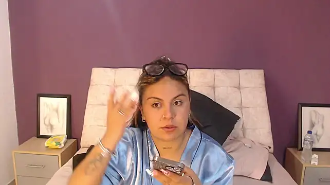 CamillaMoretti - play tits