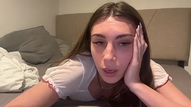 Perrine_offf - sextape blowjob (1m20) à 250tks