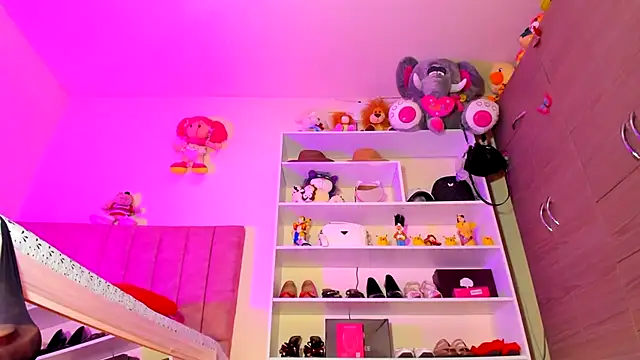 Hot_Dariana_pantyhose - Creamy masturbation until she squirts