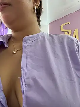 Babysaritaa - oil on the breasts 🍒