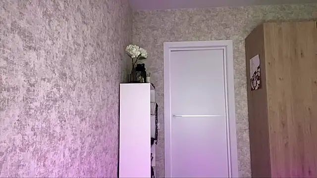ShantellBuhrman - My boobs are jumping along with me