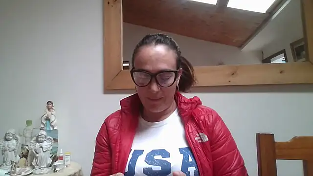 Alice-17 - 💚 Flash and play pussy 💧💦💦