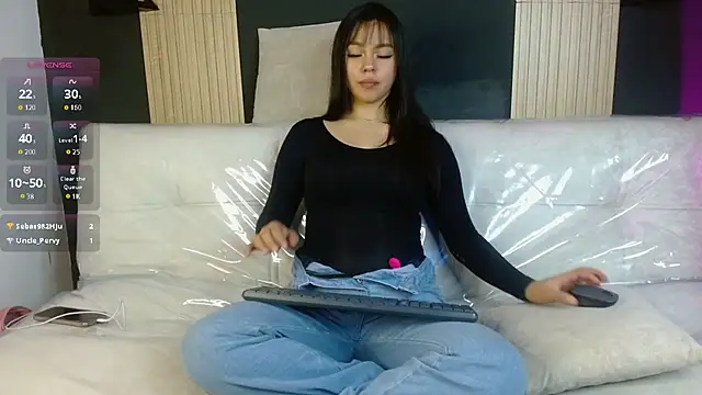 Maddy1126 - Bondage boobs+ Ride dildo 💜