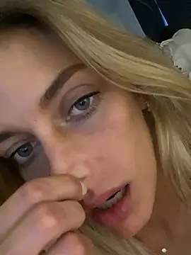 Bellalolahot