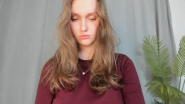 TeressaKapanke - Show tummy and touch it