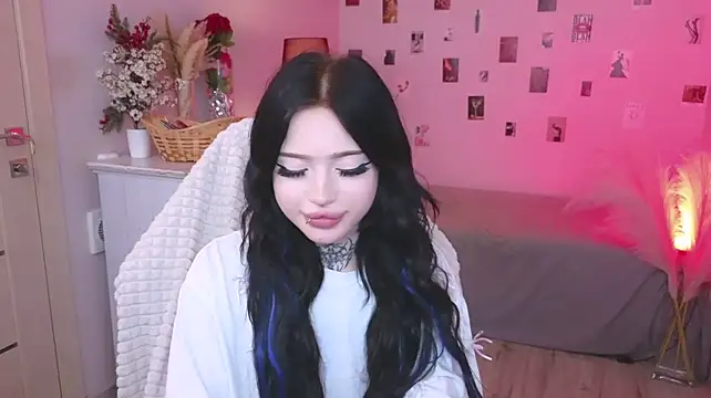 Emma_Kirks