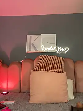 KendalMilleer - suck both your nipples at the same time