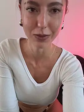 Gymgirllaura - Squats on your Face 10x