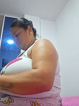Juli_grandestetas - Make me drip rich