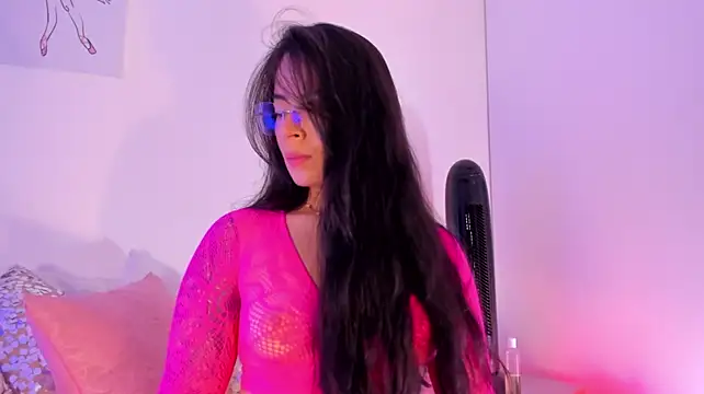 IsabellaGrace_ - squeeze nipples + ahegao 🤪